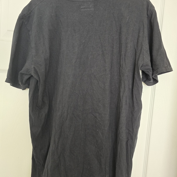 Netflix Stranger Things Eddie Munson Graphic Black T-Shirt - Size L - Picture 3 of 8